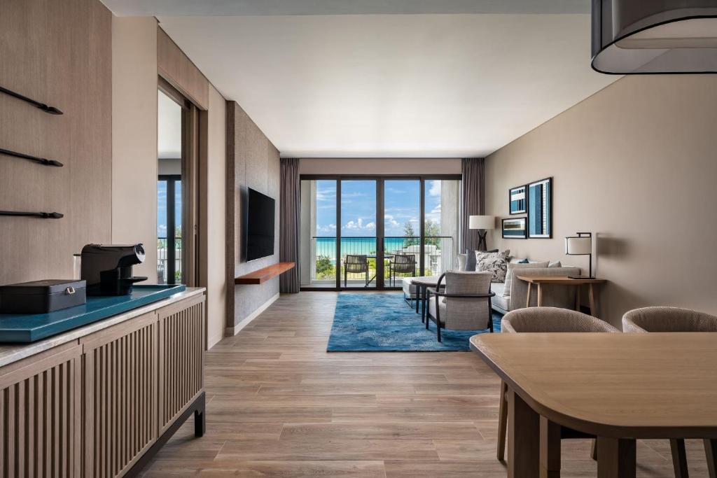 Khao Lak Marriott Beach Resort & Spa