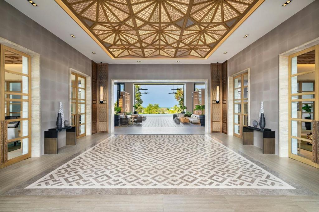 Khao Lak Marriott Beach Resort & Spa