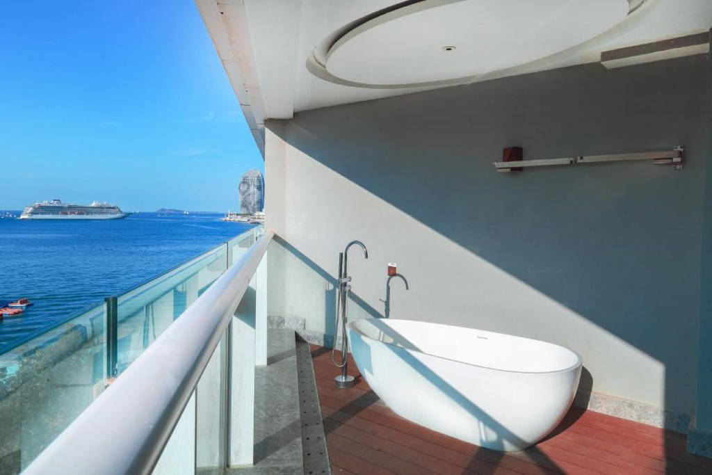 Sanya Tiancheng Belmont Oceanview Suite