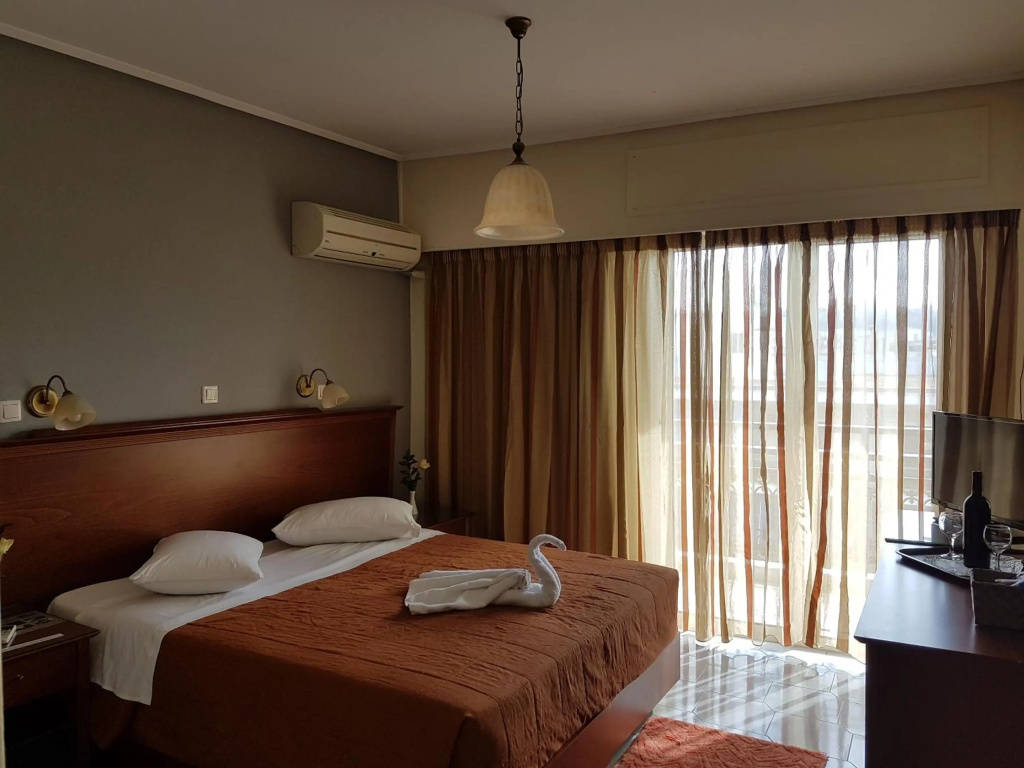 Apollo Hotel