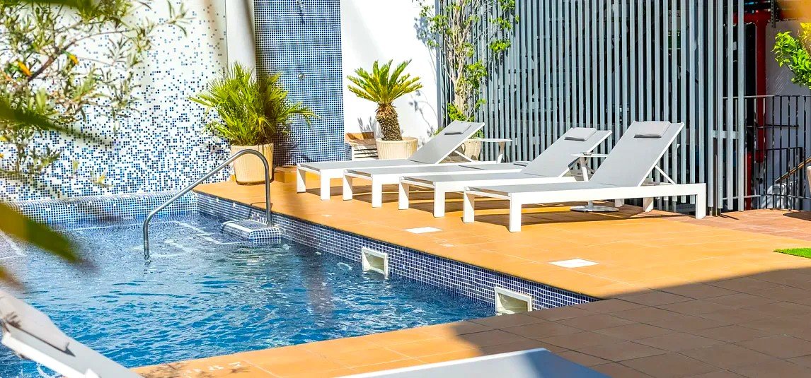 Neptuno Apartments