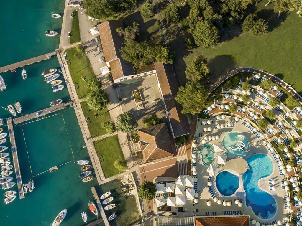 Resort Belvedere (apartmány) 2027