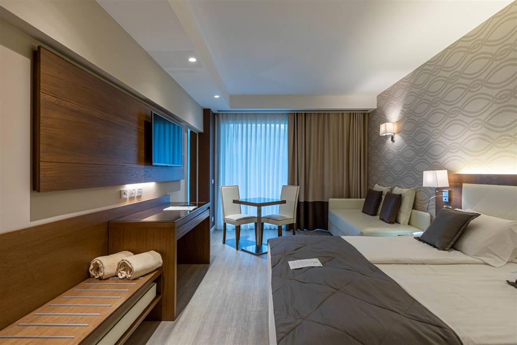 Hotel Bisesti