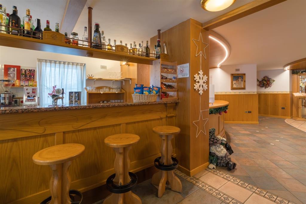 6denní zájezd s dopravou, polopenzí a skipasem v ceně – hotel Panorama