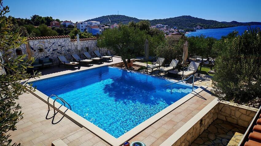 Villa Ana