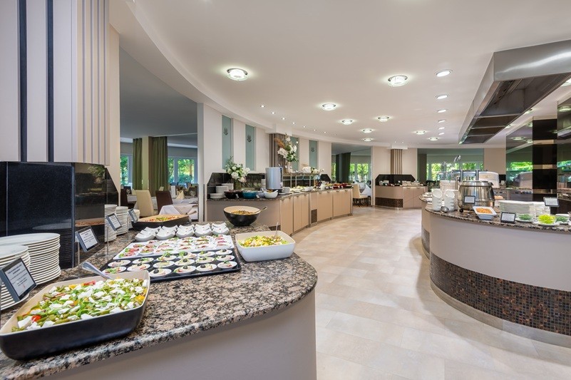 Rogner & Spa Lotus Thermae