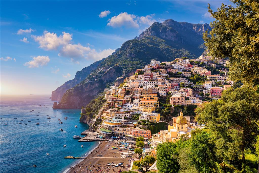 Apulie, Kalábrie a ostrov Stromboli