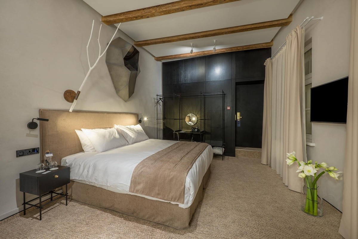 Artagonist Hotel
