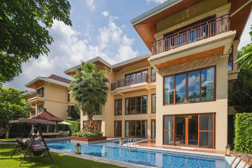 Sanya Ocean Sonic Banling Hotspring Resort