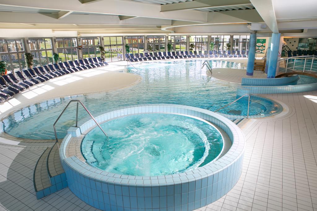 Ramada Hotel & Suites (se skipasem)