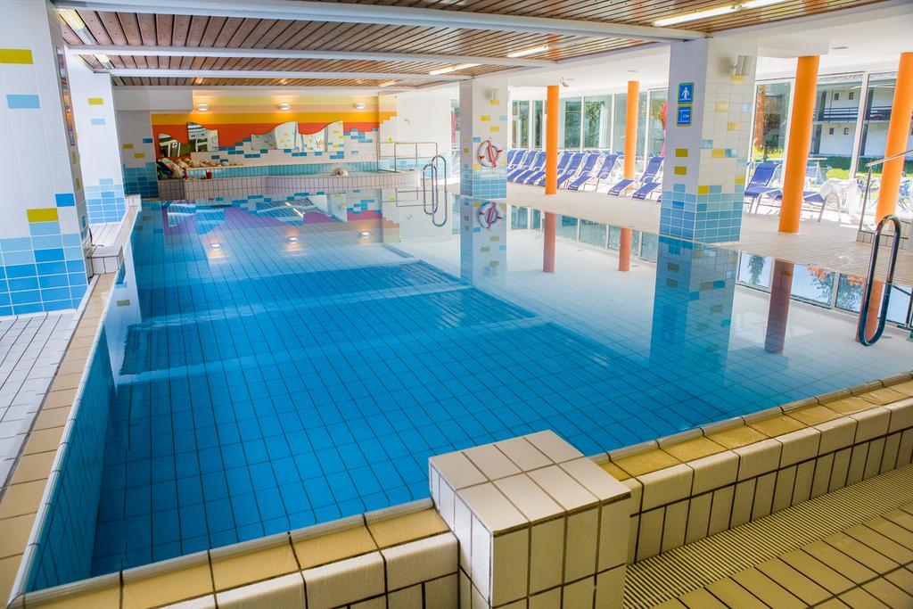 Ramada Hotel & Suites (se skipasem)
