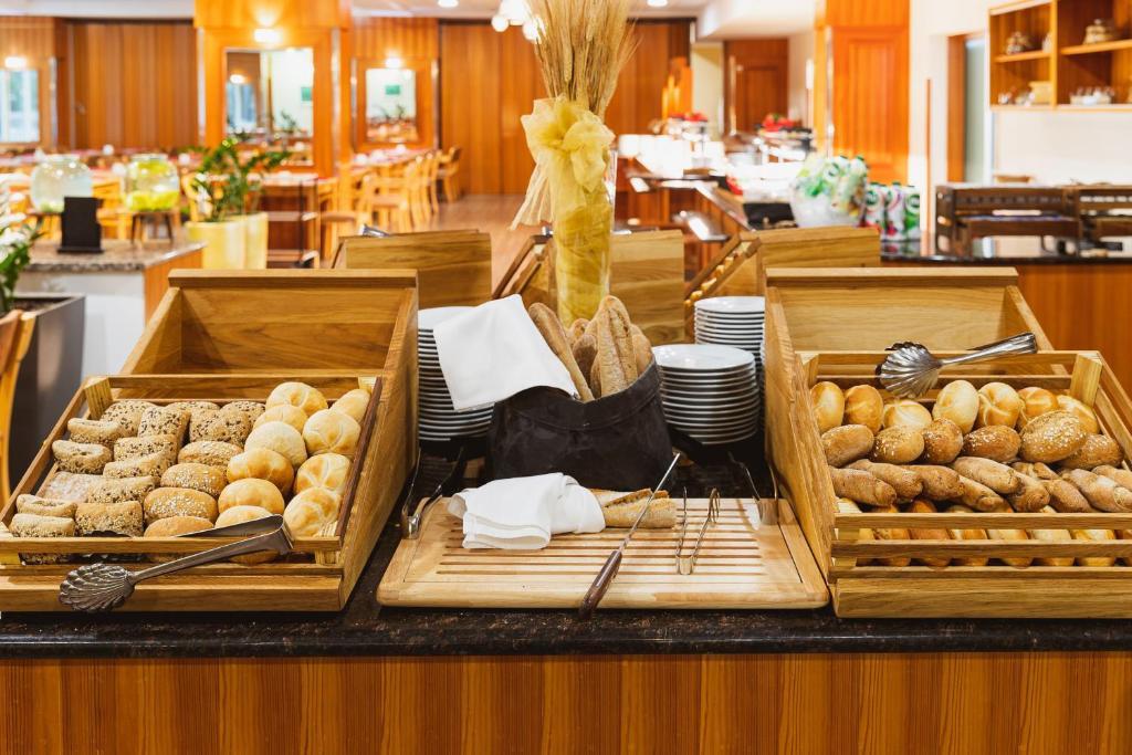 Hotel Kompas (se skipasem)
