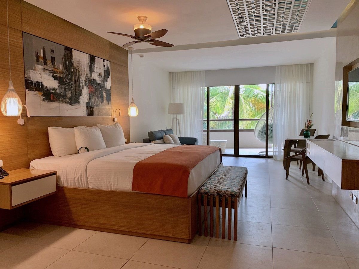 Azura Beach Resort (Playa Samara)