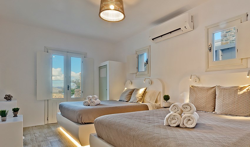 Lux View Villas & Suites