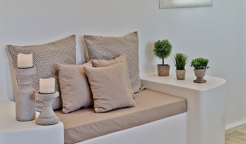 Lux View Villas & Suites