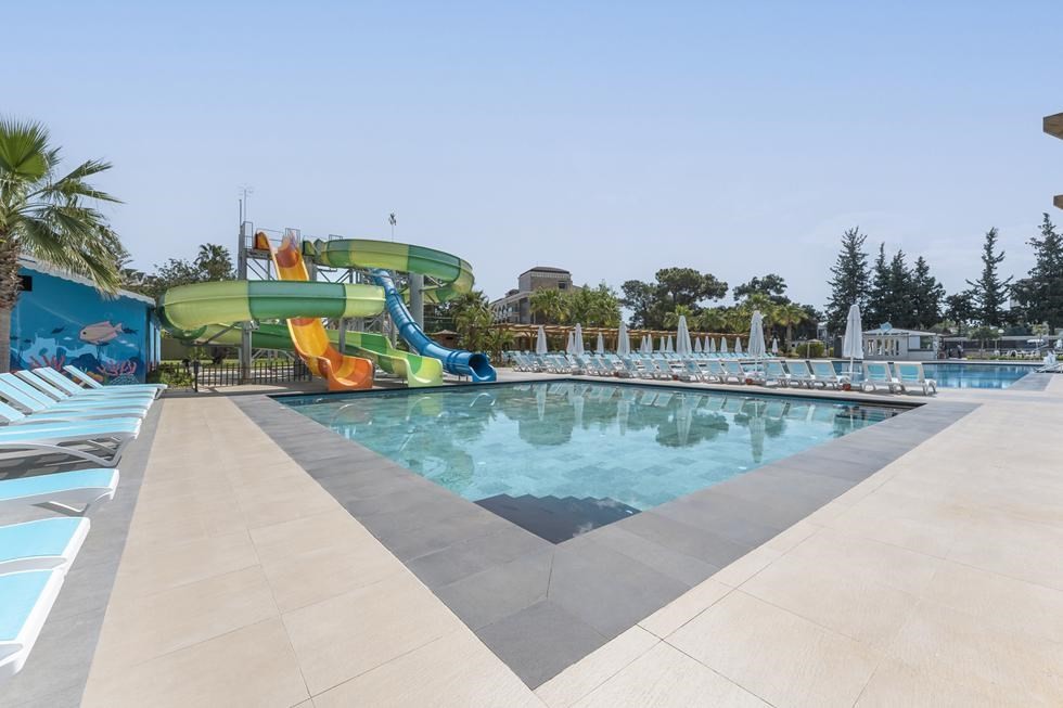Dosinia Luxury Resort