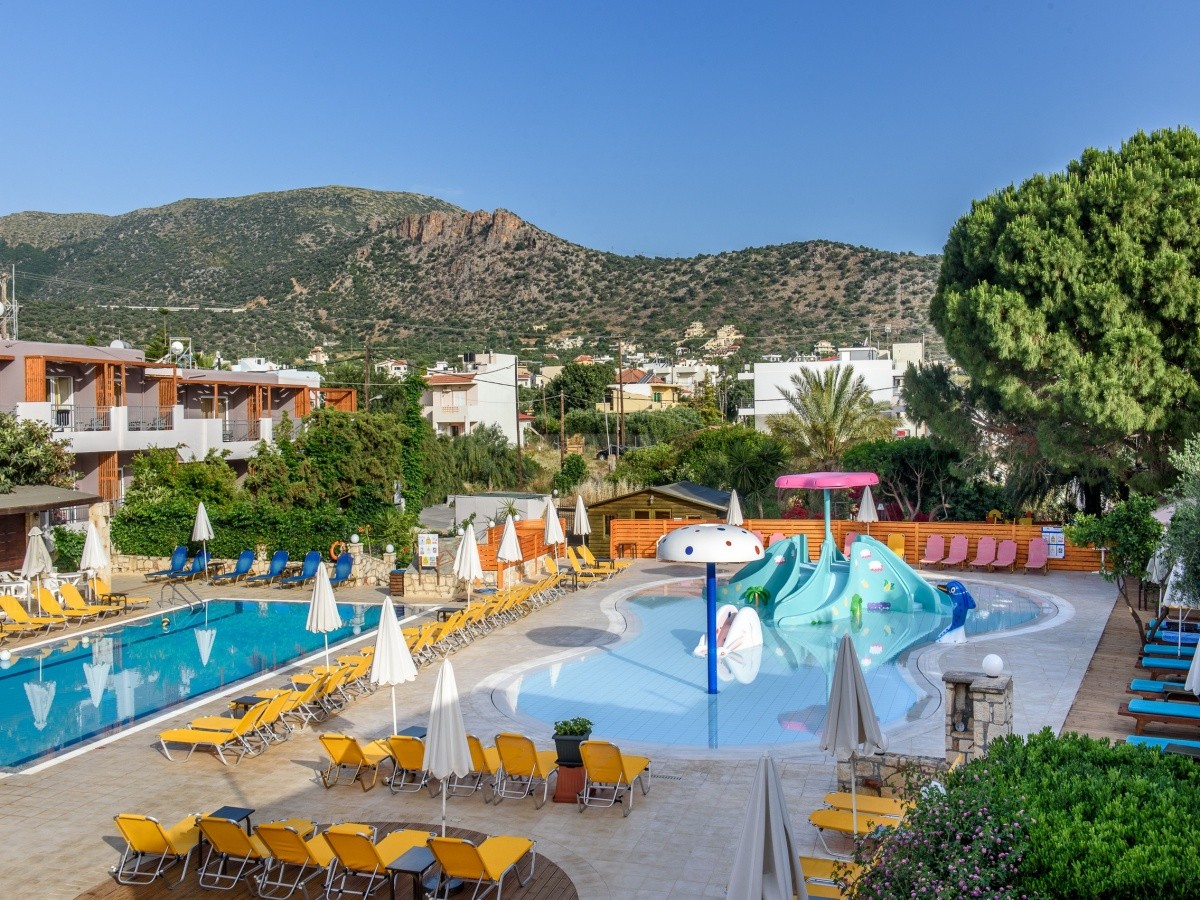 Katrin Hotel & Bungalovy