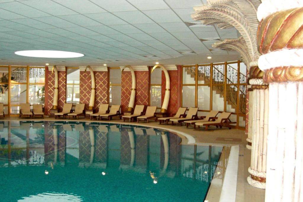 Marina Royal Palace