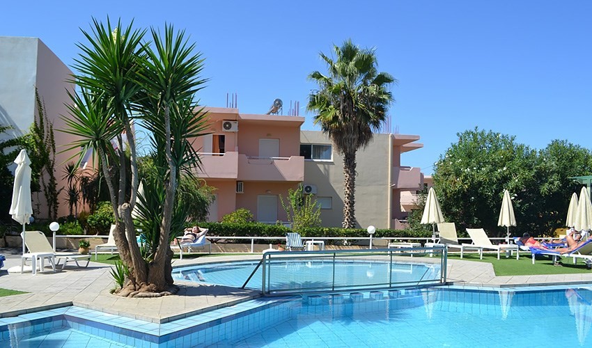 Alexandros Studia A Apartmány