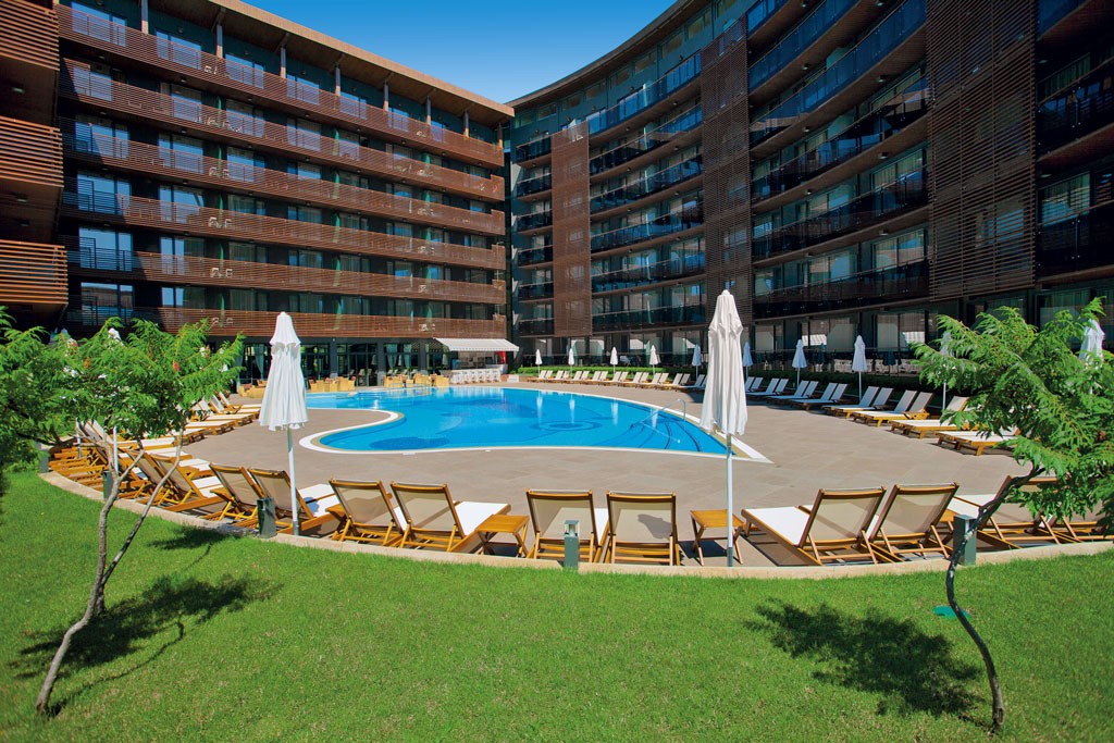 Galeon Residence & Spa