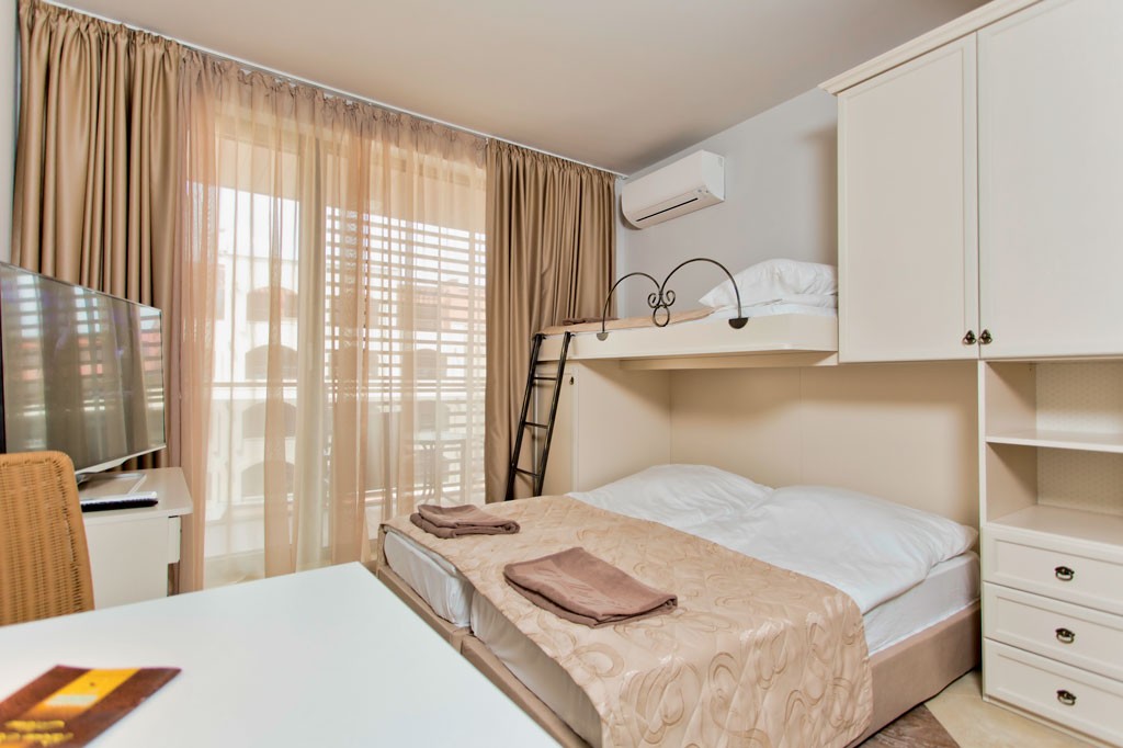 Galeon Residence & Spa
