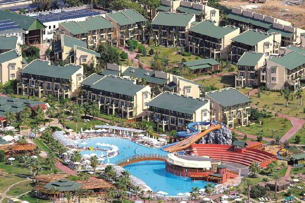 Oz Hotels Incekum Beach Resort