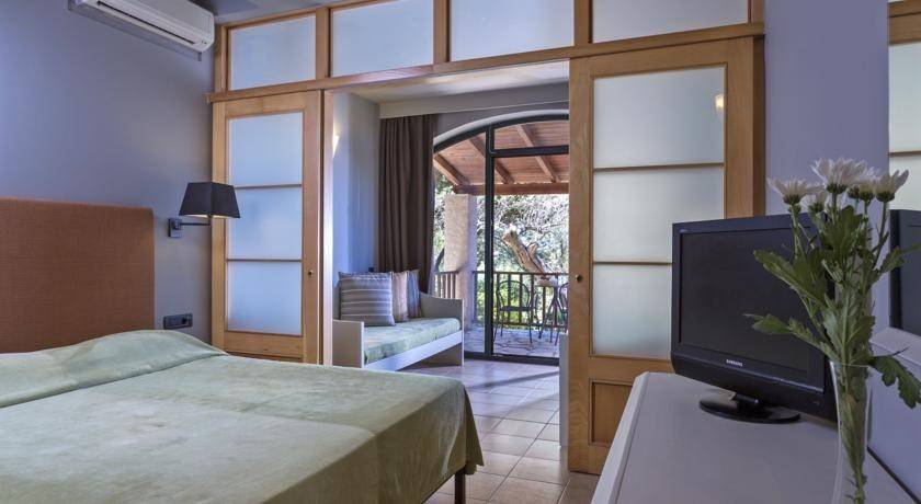 Aeolos Beach Resort
