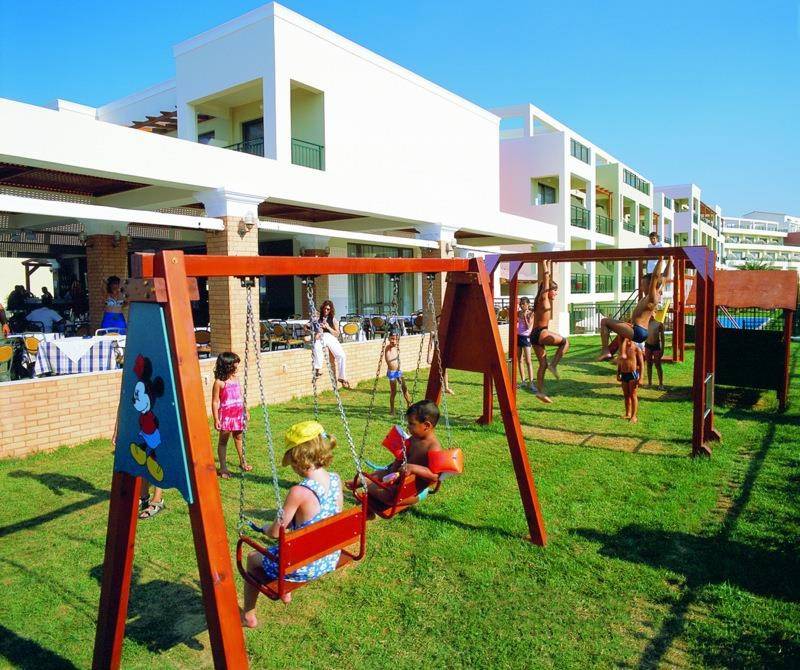 Hydramis Palace Beach Resort