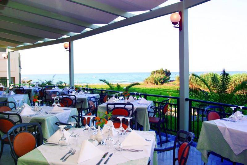 Hydramis Palace Beach Resort
