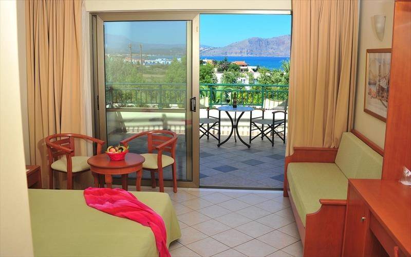Hydramis Palace Beach Resort
