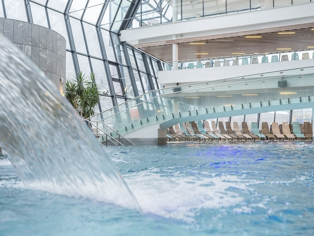 Aqua Dome