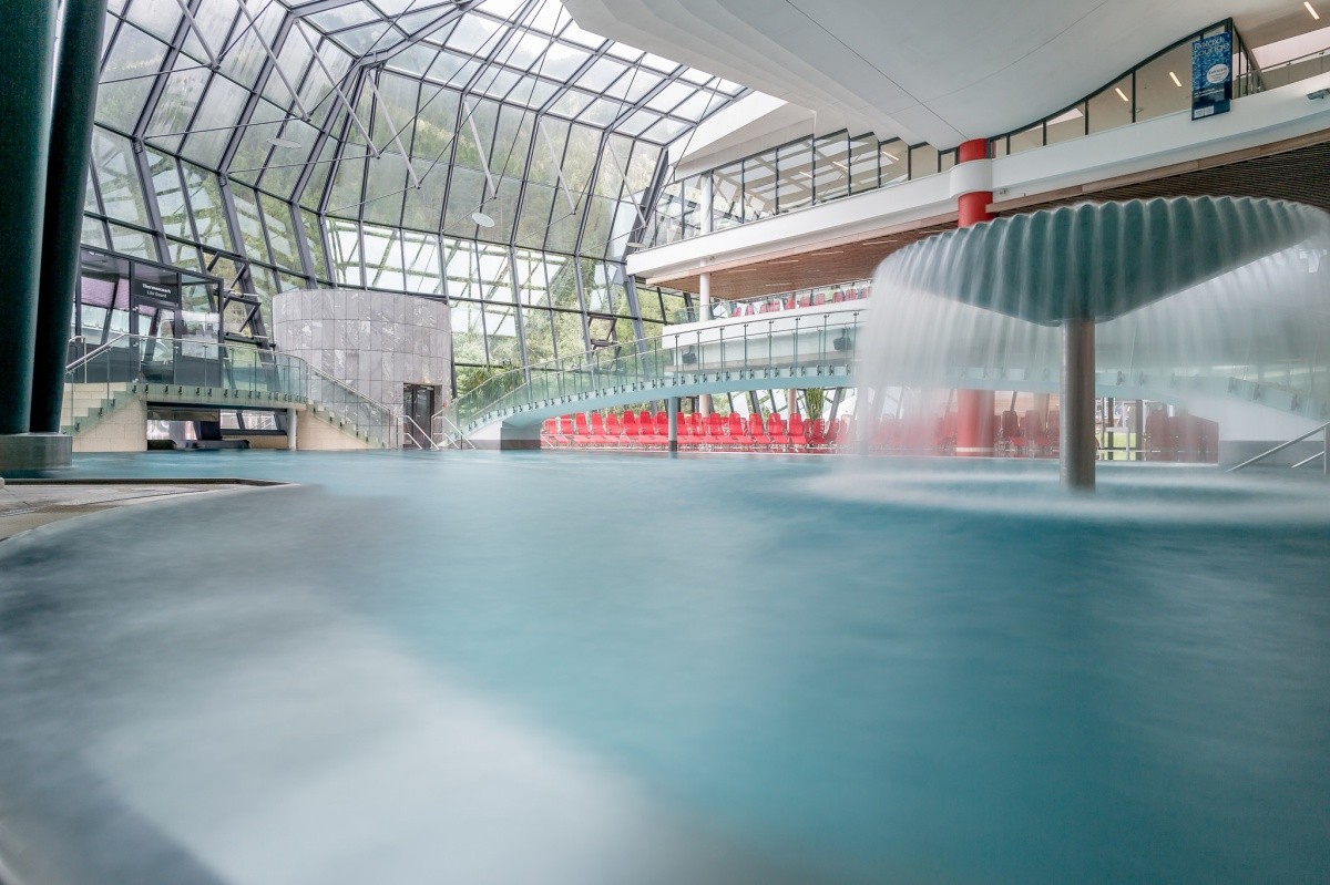 Aqua Dome