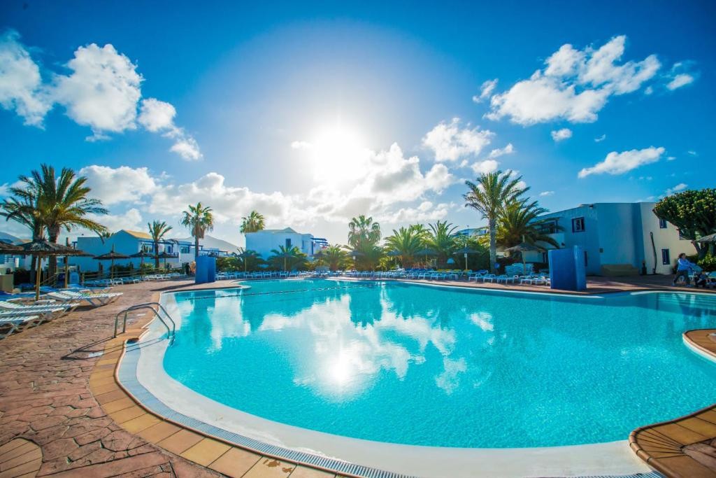 Hl Paradise Island