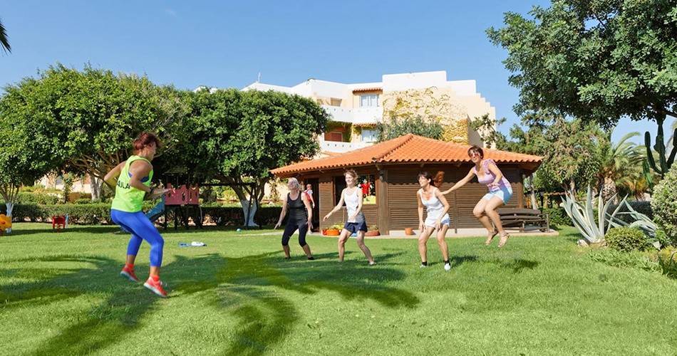Anissa Beach & Village
