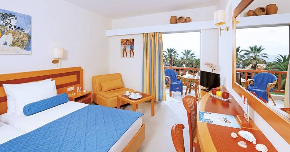 Anissa Beach & Village