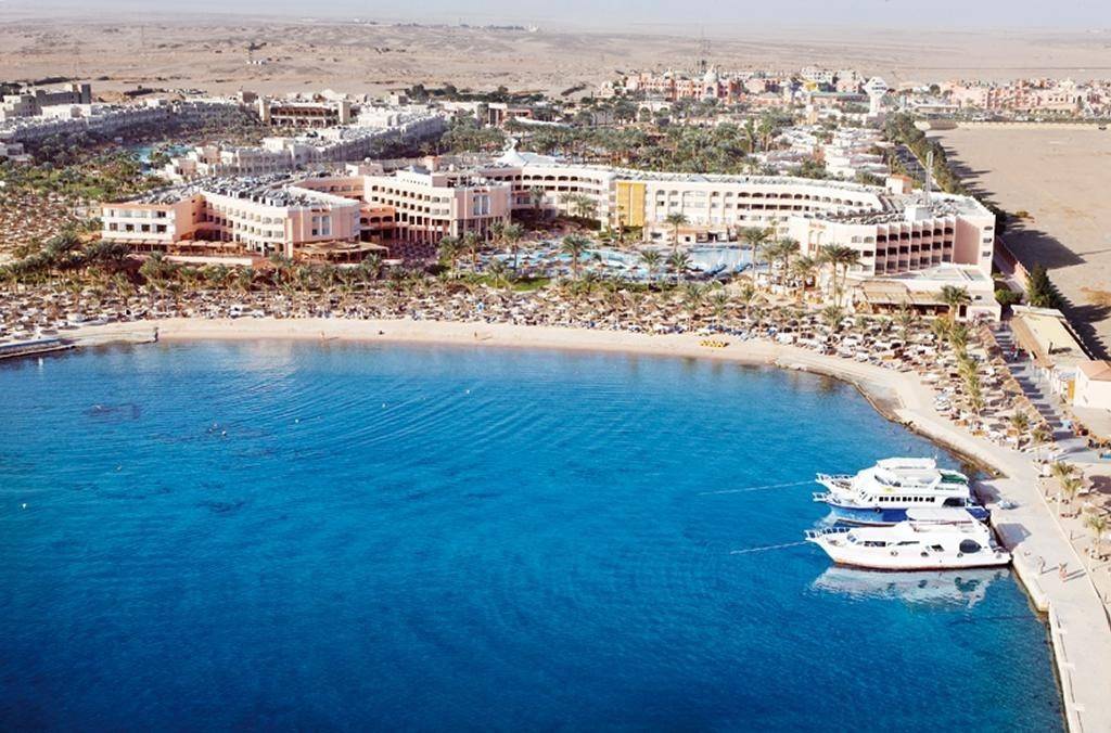 Beach Albatros Resort