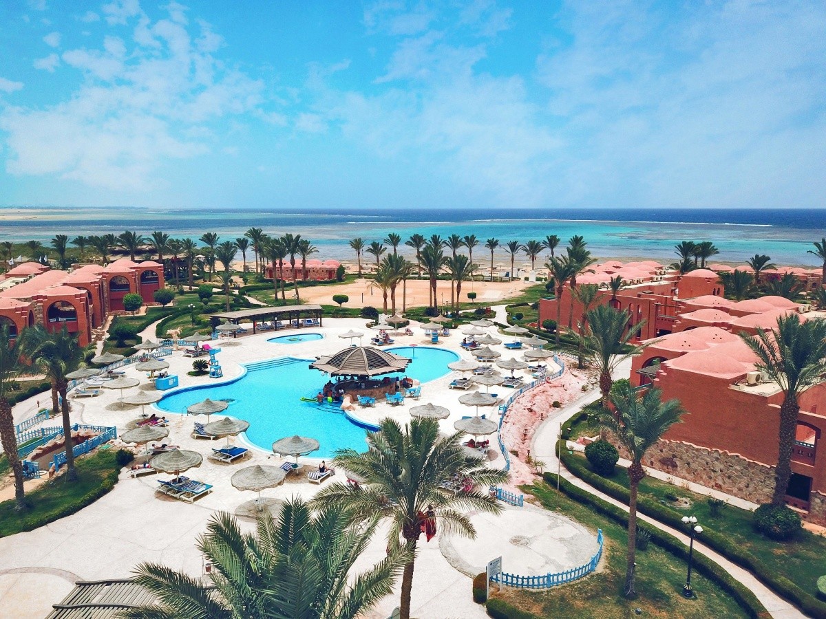 Swiss Touches Resort & Spa (Ex. Hotelux Oriental Coast)