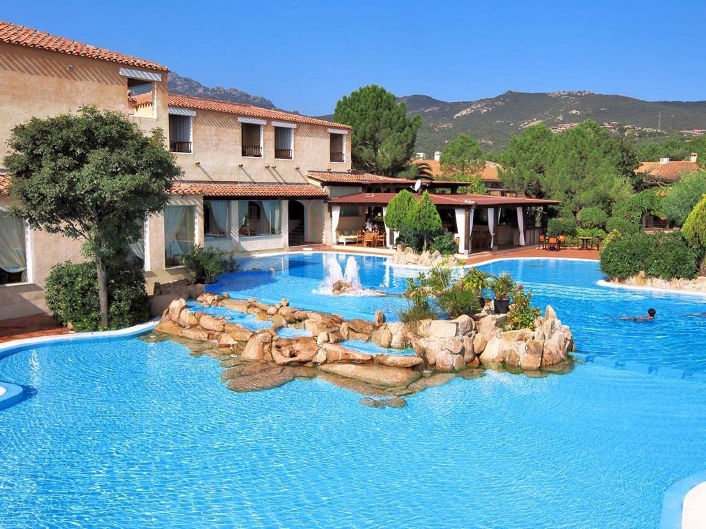 Colonna Hotel Du Golf