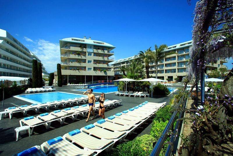 Aqua Hotel Onabrava