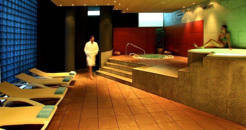 Aqua Hotel Onabrava