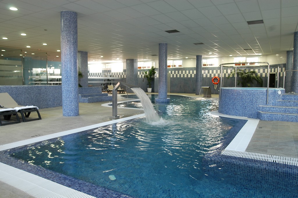 H10 Estepona Palace