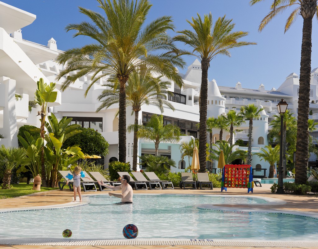 H10 Estepona Palace
