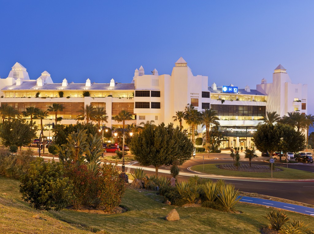 H10 Estepona Palace
