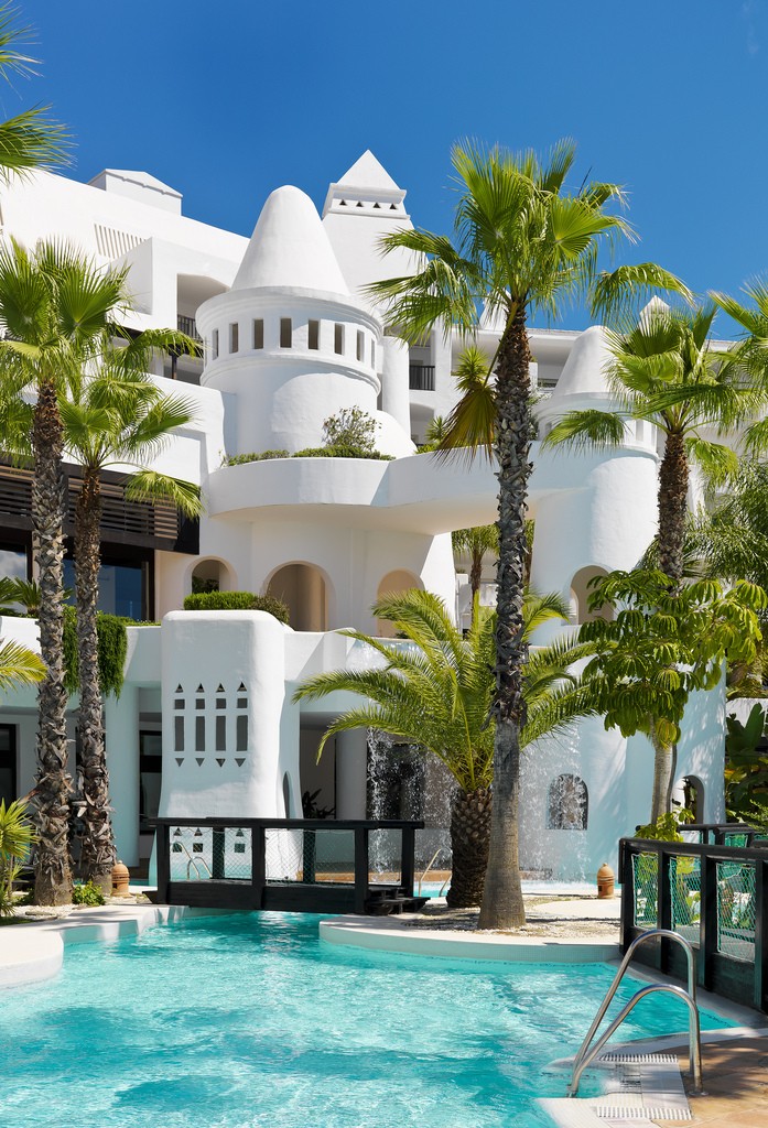 H10 Estepona Palace