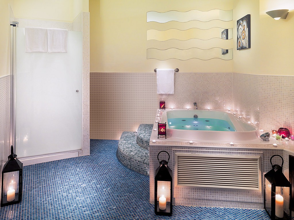 H10 Estepona Palace