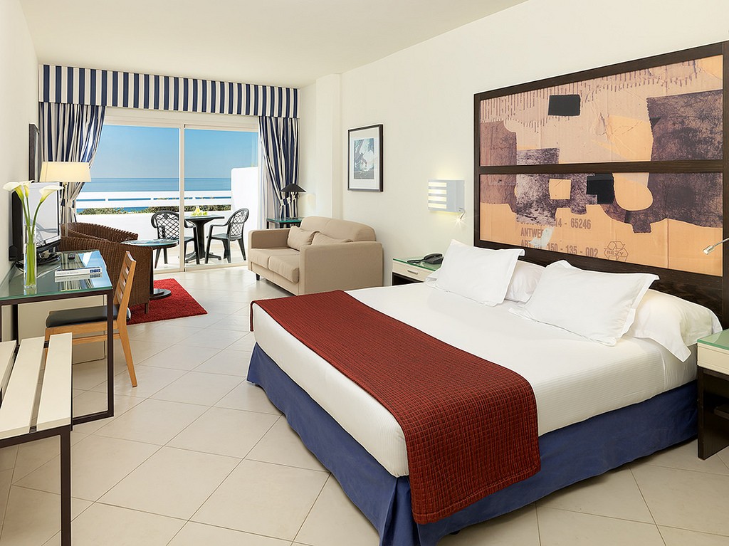H10 Estepona Palace