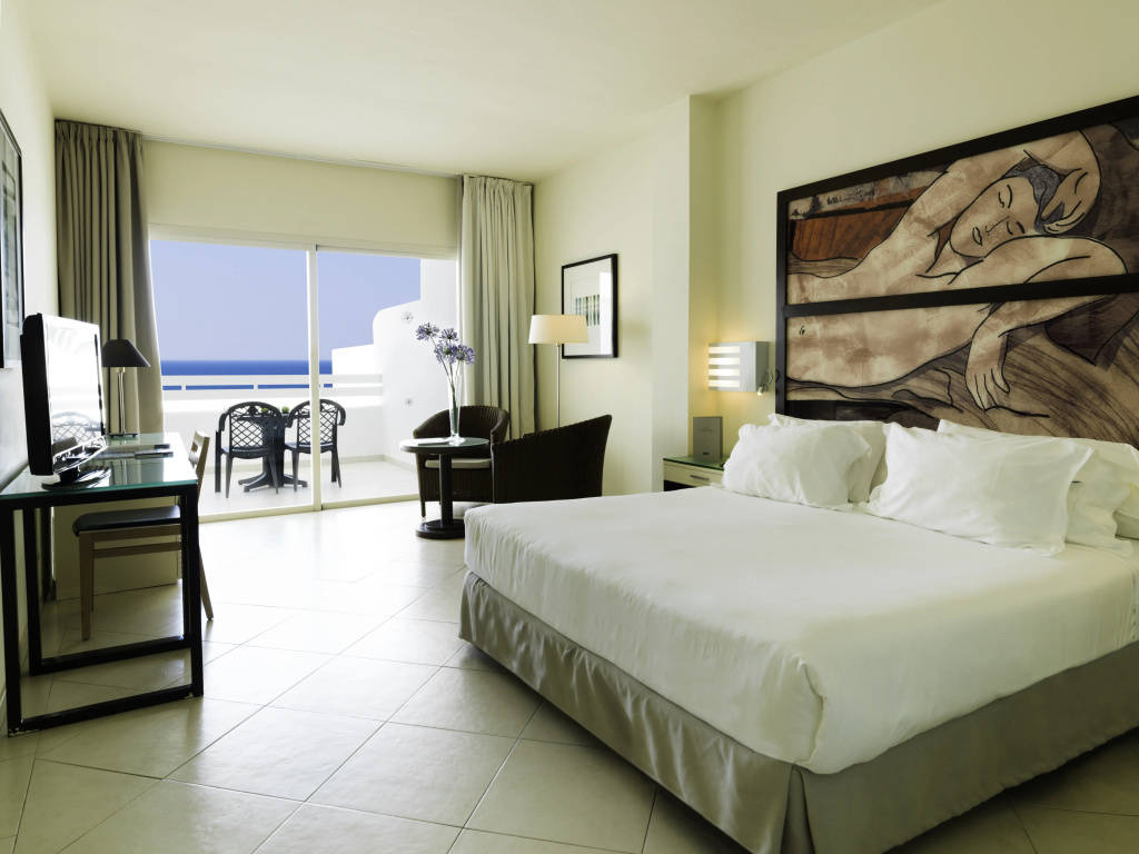 H10 Estepona Palace