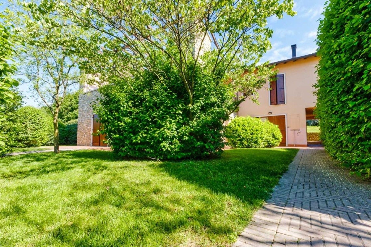 Golf Residence