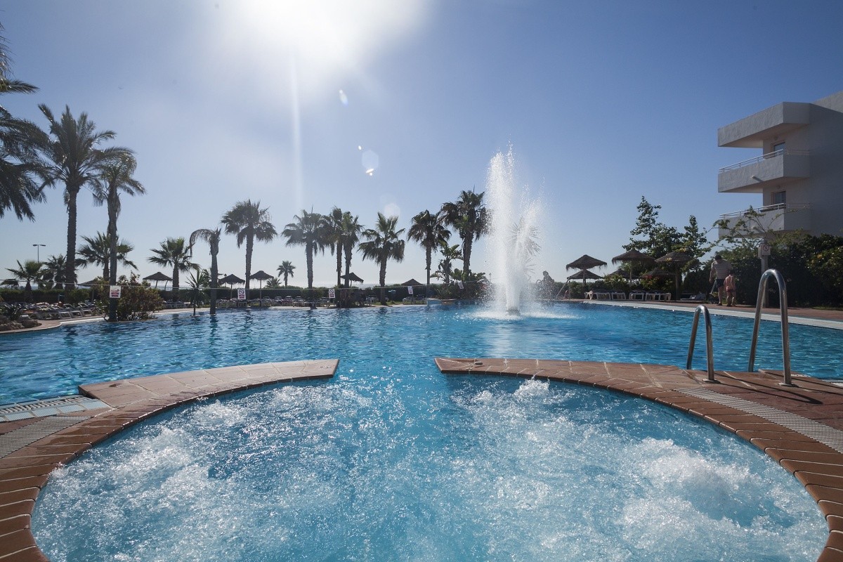 Best Oasis Tropical