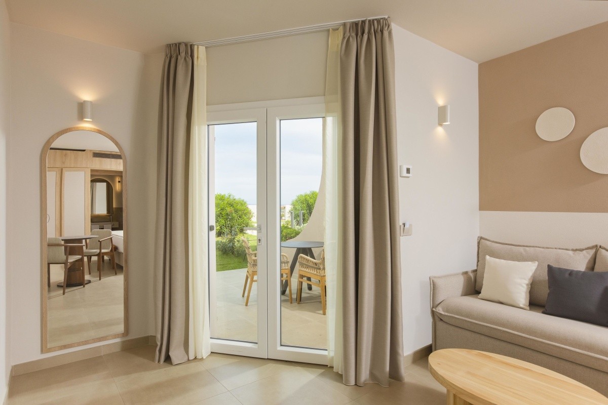 Mangia´s Sardinia Resort (Ex. Marmorata Village)